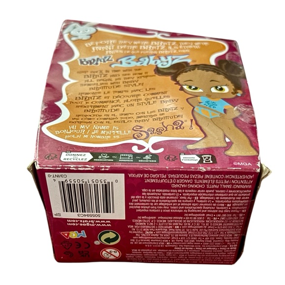 Bratz Babyz Sasha Exclusive Doll - Picture 6 of 6